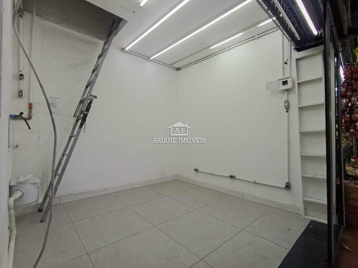 Andar, Centro, 0 Quarto, 0 Vaga