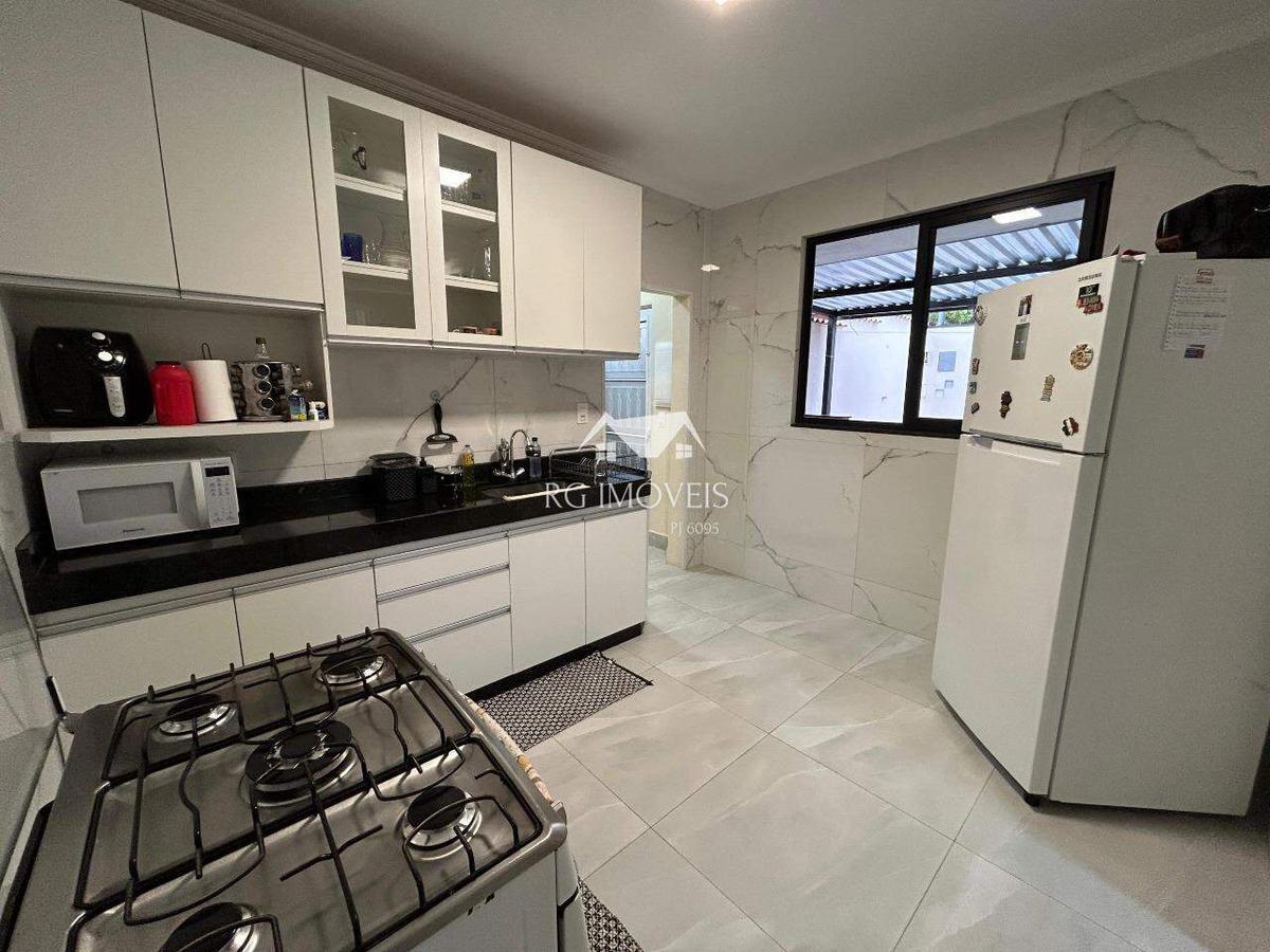 Casa, Barreiro, 2 Quartos, 2 Vagas, 1 Suíte