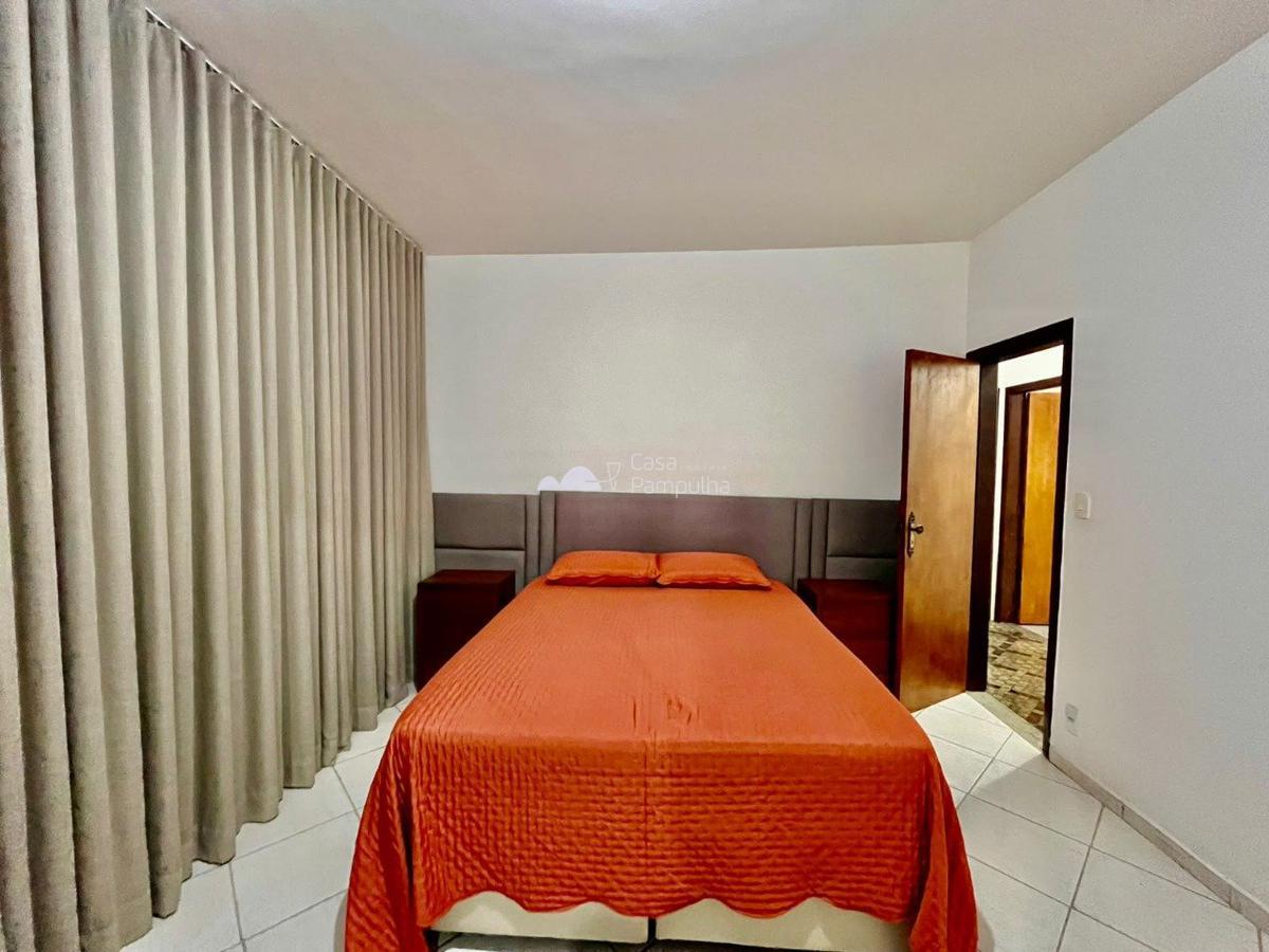 Casa, Planalto, 6 Quartos, 6 Vagas, 2 Suítes