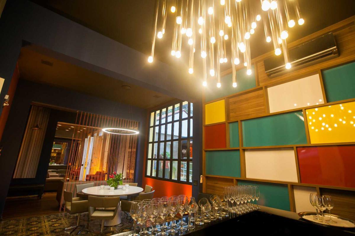 Apartamento, Funcionários, 2 Quartos, 2 Vagas