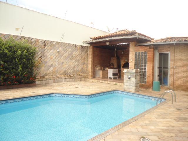 Casa, Arvoredo, 5 Quartos, 4 Vagas, 3 Suítes