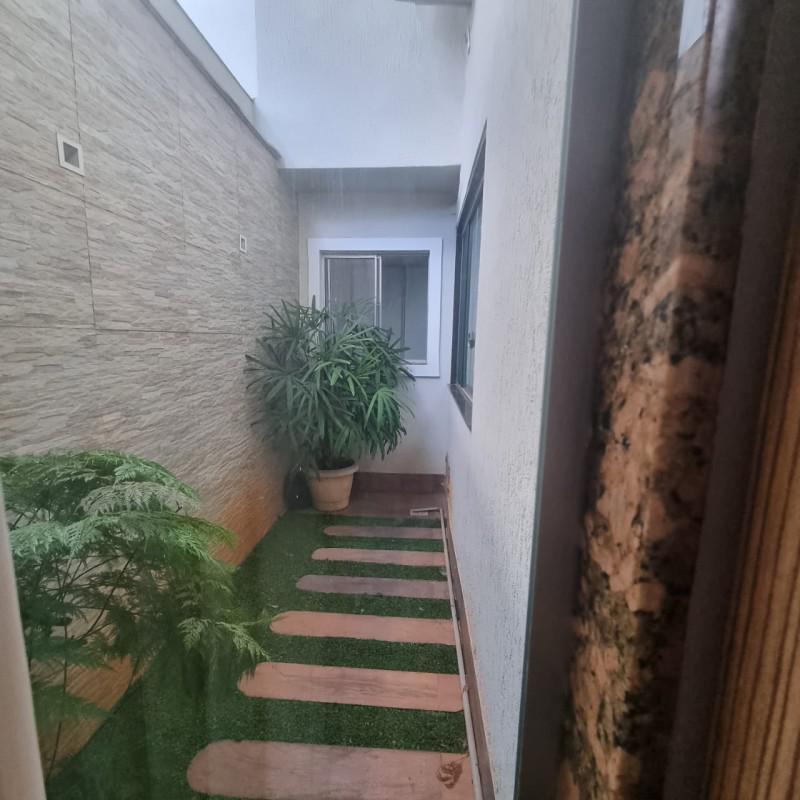 Casa, Tirol, 4 Quartos, 2 Vagas, 1 Suíte