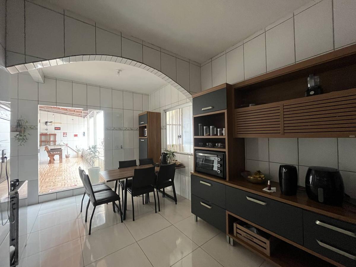 Casa, Santa Cruz, 3 Quartos, 2 Vagas