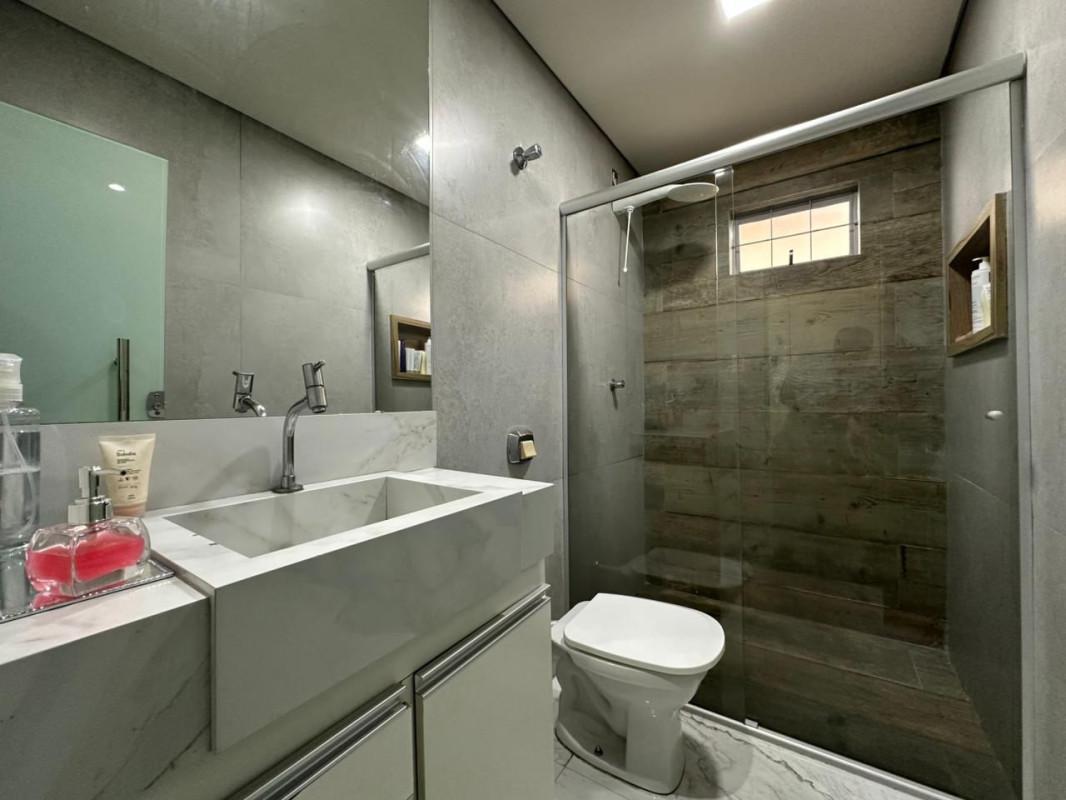Casa, João Pinheiro, 3 Quartos, 1 Vaga, 1 Suíte