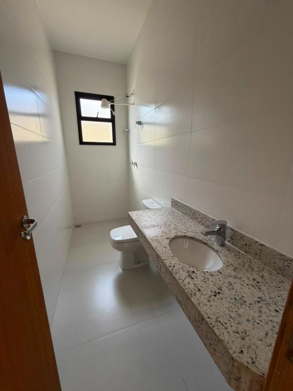 Casa, Novo Centro, 3 Quartos, 2 Vagas, 1 Suíte