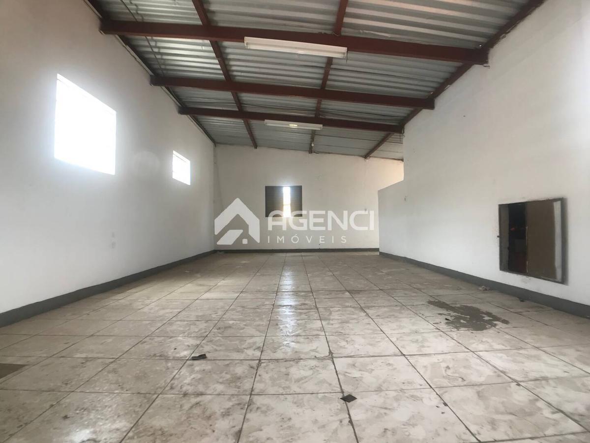 Casa, Santa Maria, 3 Quartos, 0 Vaga, 1 Suíte