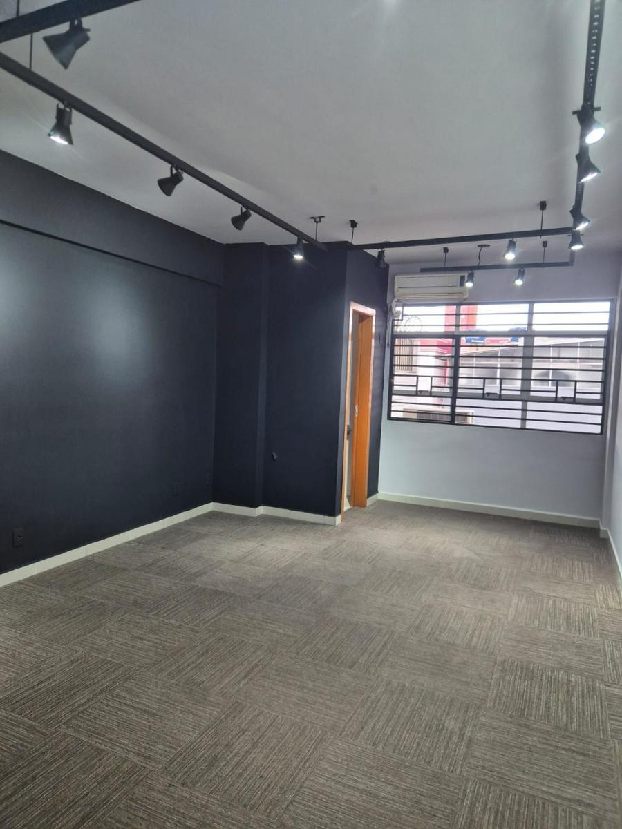 Sala, Padre Eustáquio, 0 Quarto, 0 Vaga