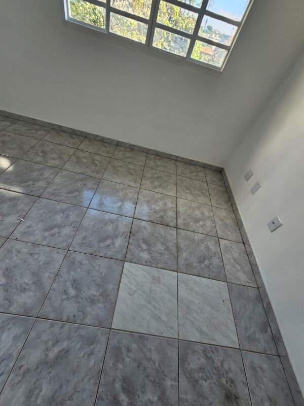 Casa, Camargos, 3 Quartos, 2 Vagas, 1 Suíte