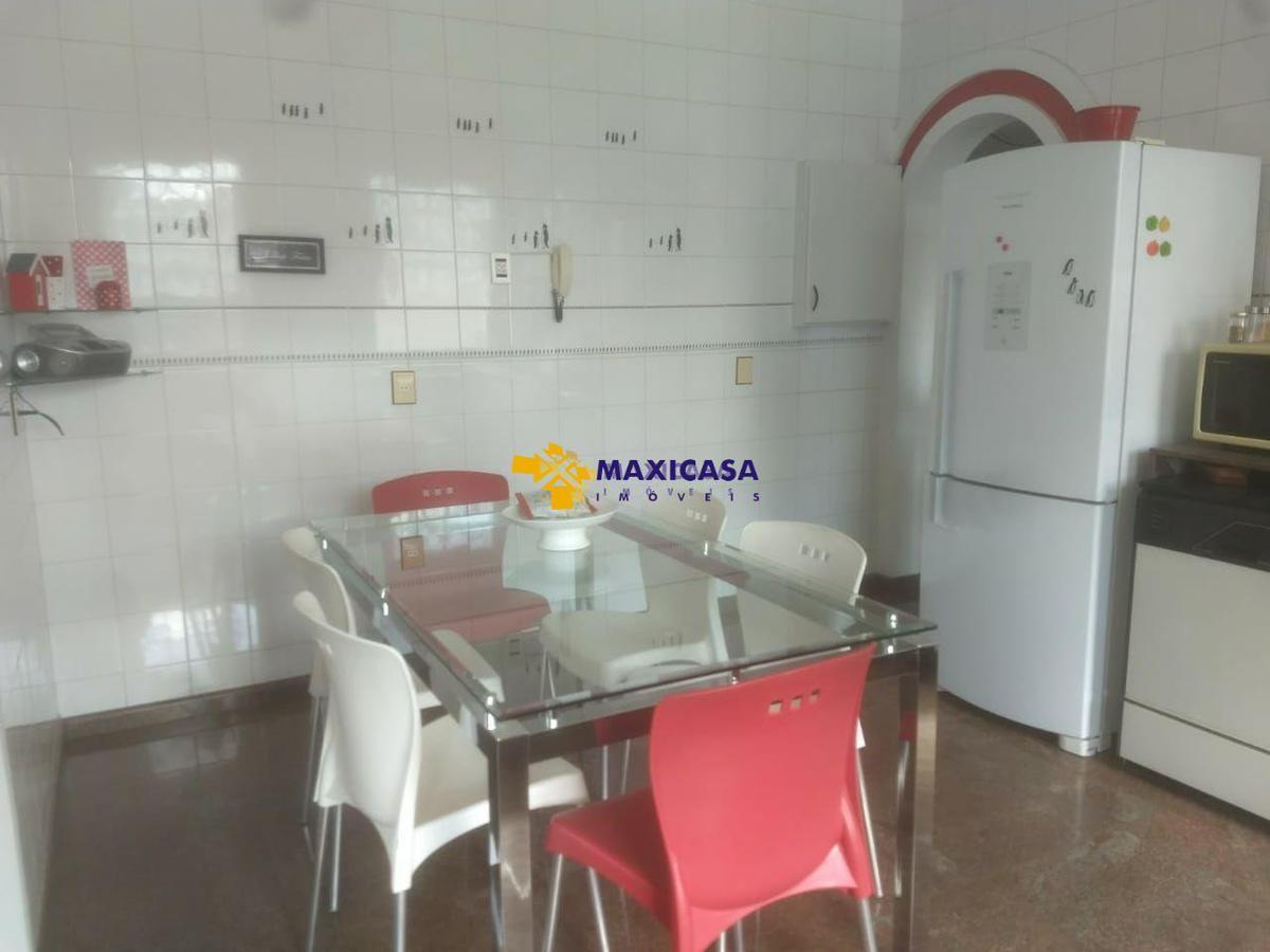 Casa, Bandeirantes (pampulha), 4 Quartos, 12 Vagas, 3 Suítes