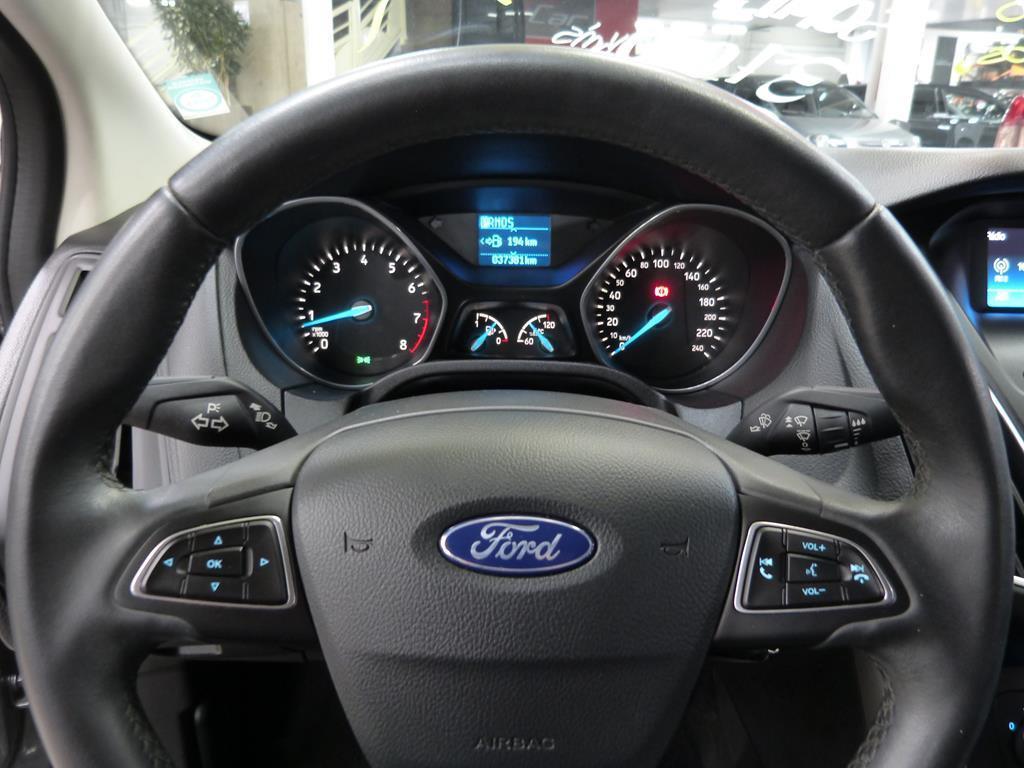 Ford Focus Fastback Se/Se Plus 2.0 Flex Aut.
