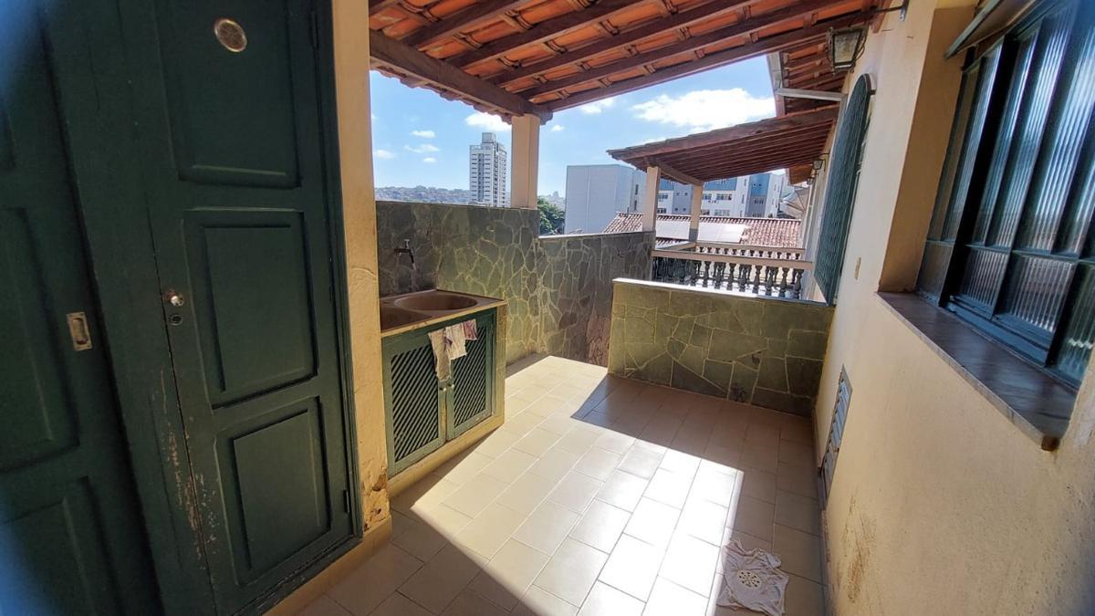 Casa, Vila Martins, 4 Quartos, 5 Vagas, 1 Suíte