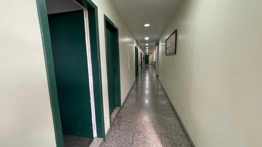 Prédio, São Cristóvão, 0 Quarto, 0 Vaga