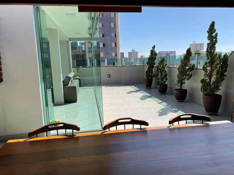 Cobertura, Serra, 3 Quartos, 2 Vagas, 1 Suíte