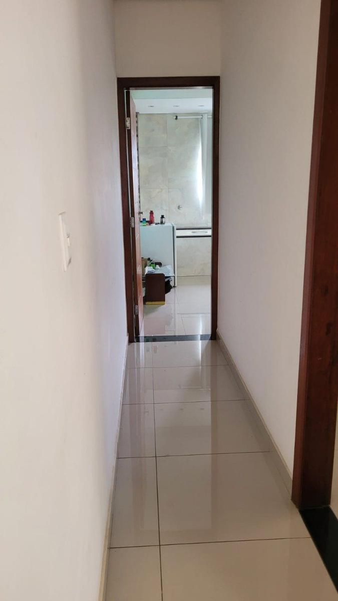 Casa, Piratininga (venda Nova), 2 Quartos, 2 Vagas, 1 Suíte