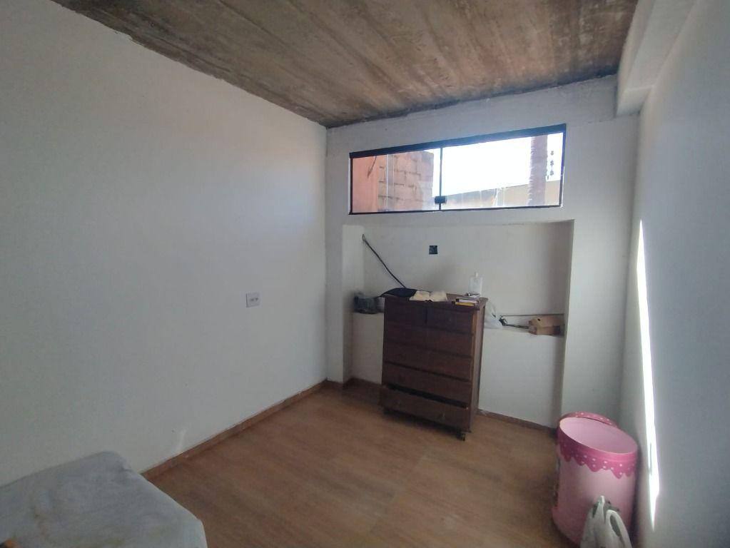 Casa, Nações Unidas, 5 Quartos, 5 Vagas, 1 Suíte