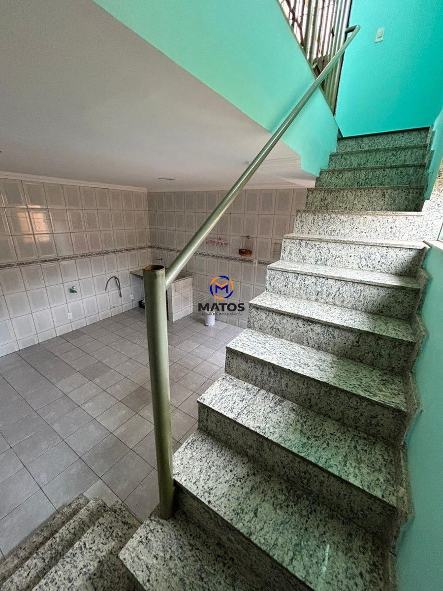 Casa, Belo Vale, 4 Quartos, 2 Vagas, 1 Suíte