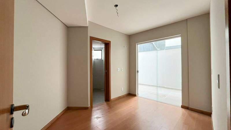 Apartamento, Funcionários, 2 Quartos, 1 Vaga, 1 Suíte