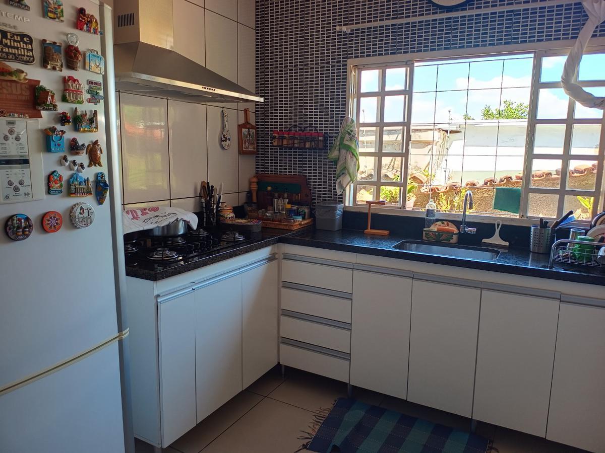 Casa, Nossa Senhora do Carmo, 3 Quartos, 4 Vagas, 1 Suíte