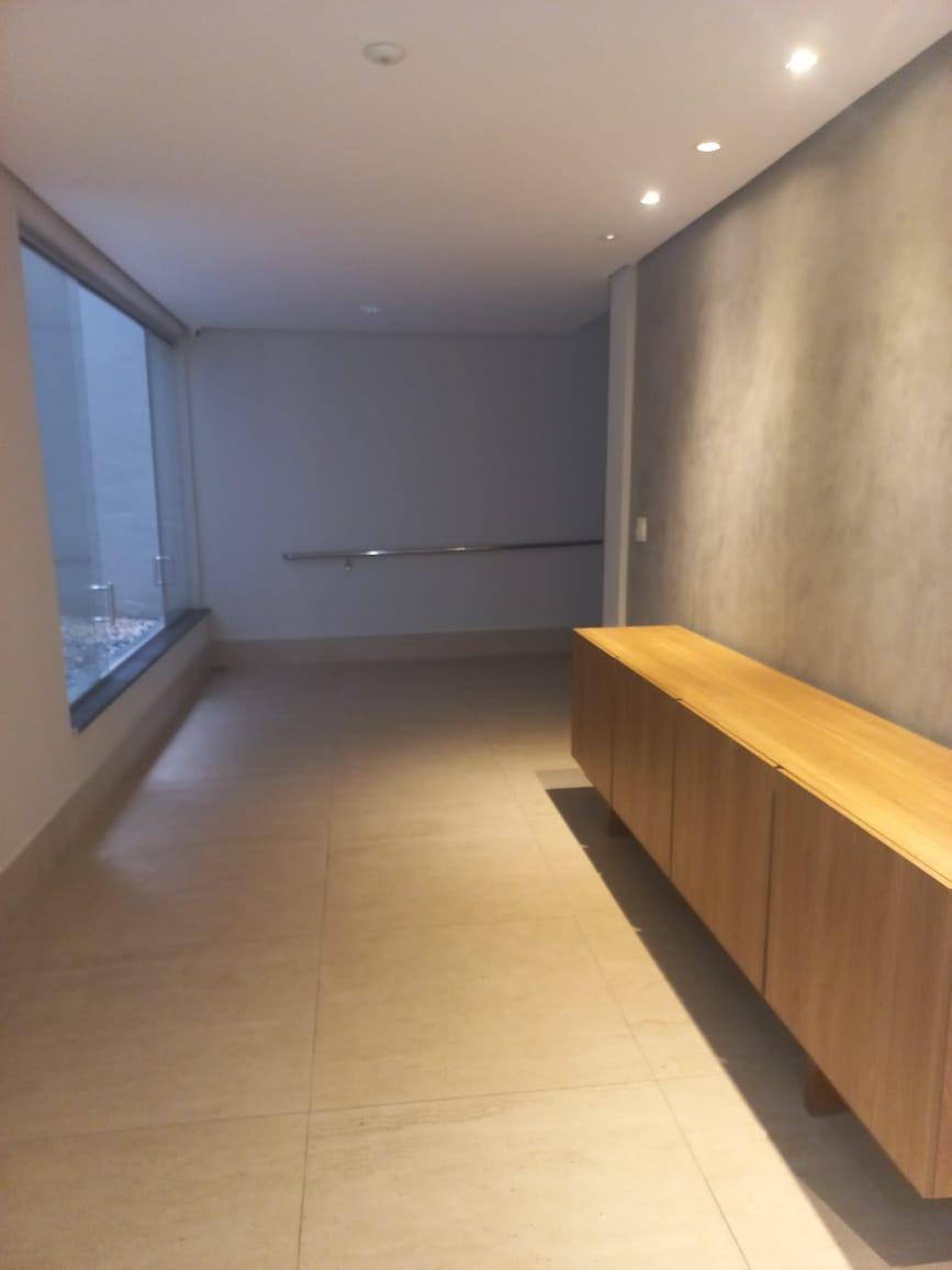 Apartamento, Sagrada Família, 3 Quartos, 2 Vagas, 1 Suíte