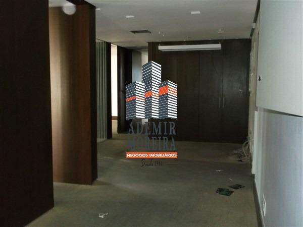 Andar, Funcionários, 4 Vagas