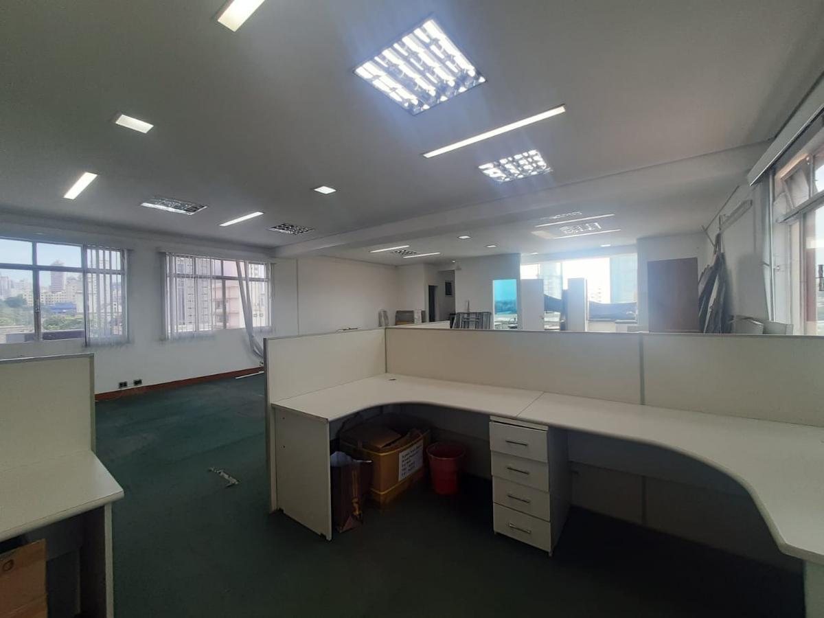 Sala, Barro Preto, 0 Quarto, 0 Vaga