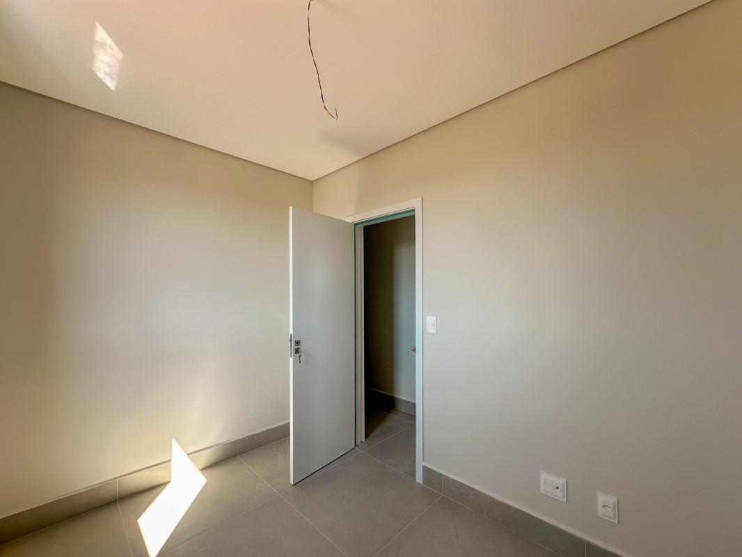 Cobertura, Planalto, 3 Quartos, 2 Vagas, 1 Suíte