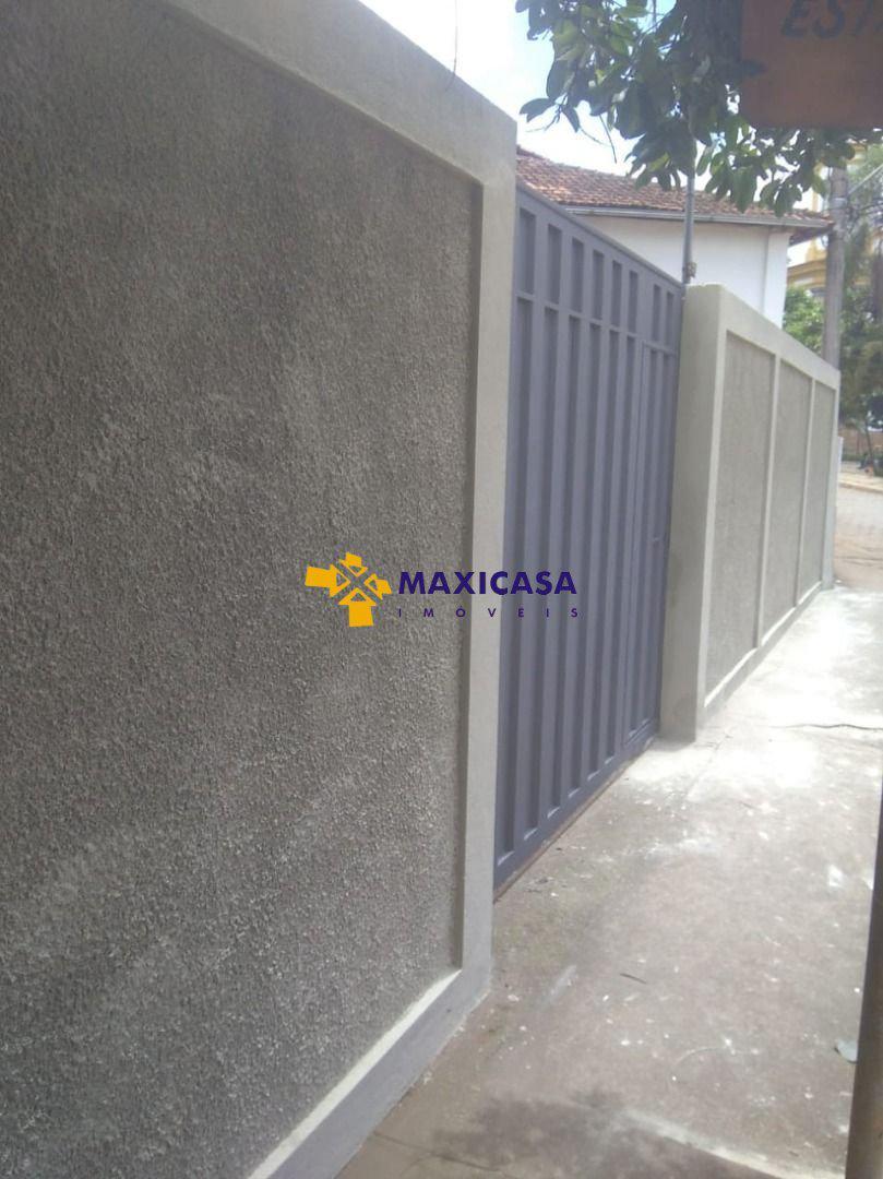 Lote, Centro, 0 Quarto, 0 Vaga