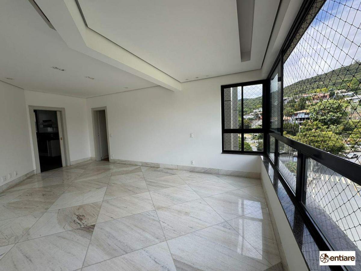 Apartamento, Serra, 4 Quartos, 3 Vagas, 2 Suítes