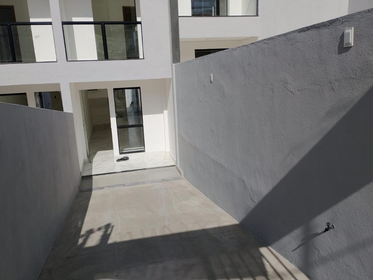 Casa, Jardim Leblon, 2 Quartos, 2 Vagas