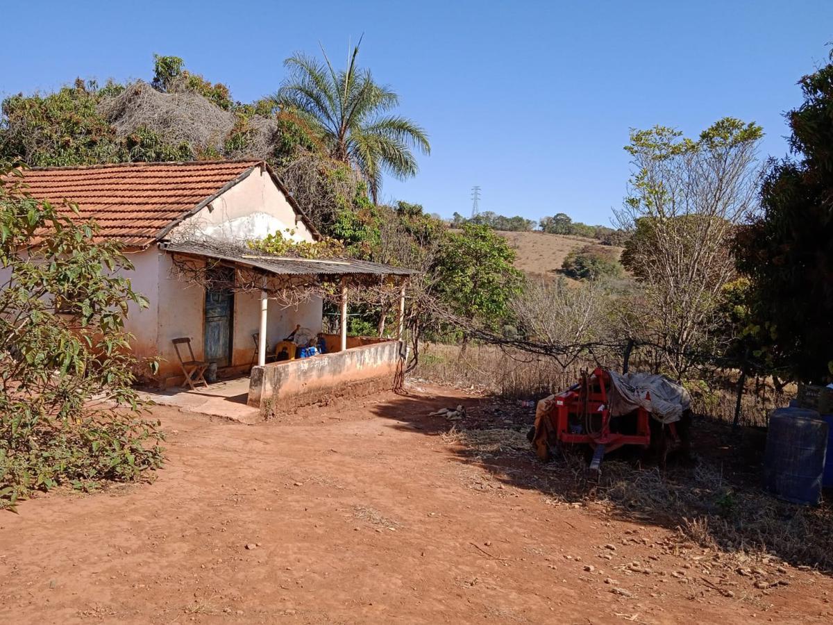 Fazenda, Zona Rural, 2 Quartos, 0 Vaga