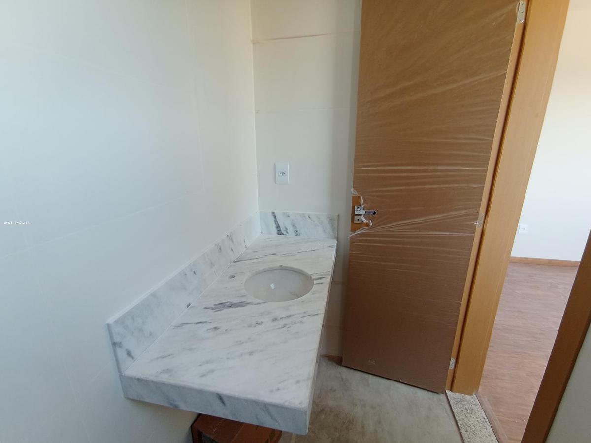 Casa, Santa Mônica, 3 Quartos, 2 Vagas, 1 Suíte