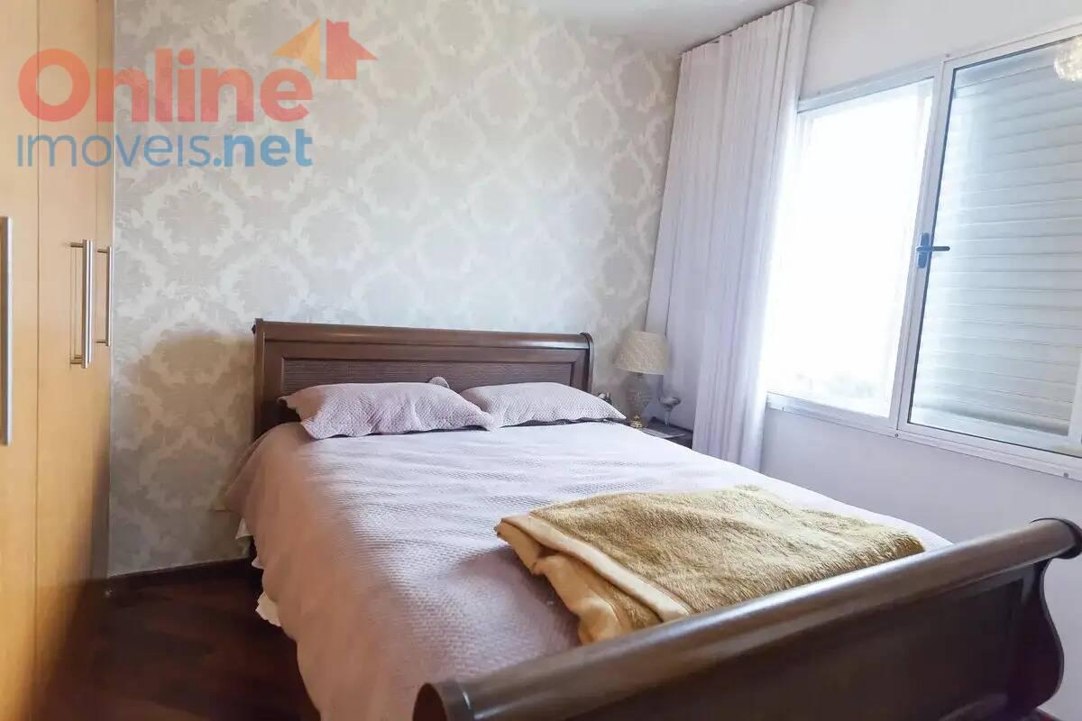 Apartamento, Estoril, 2 Quartos, 0 Vaga, 1 Suíte