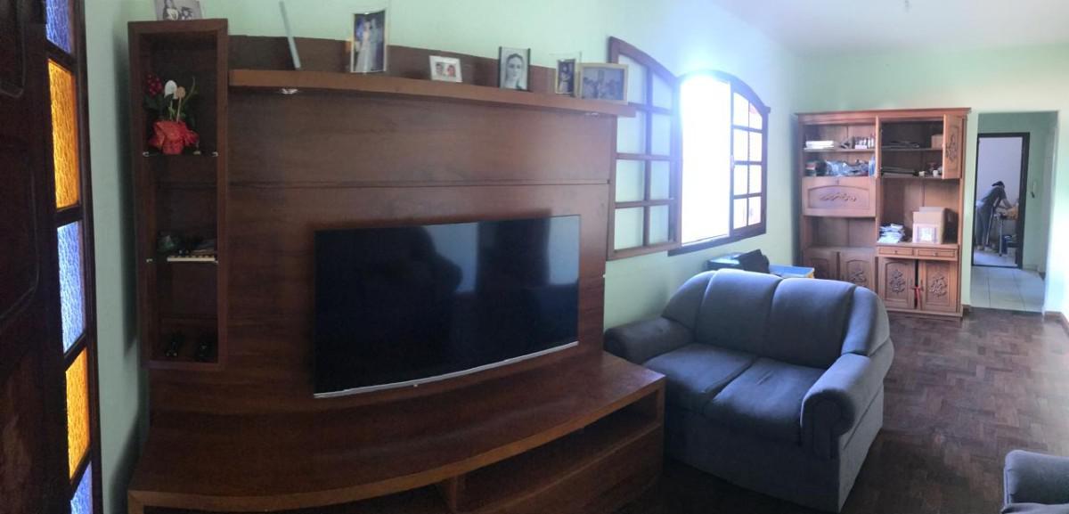 Casa, Sagrada Família, 3 Quartos, 4 Vagas, 1 Suíte