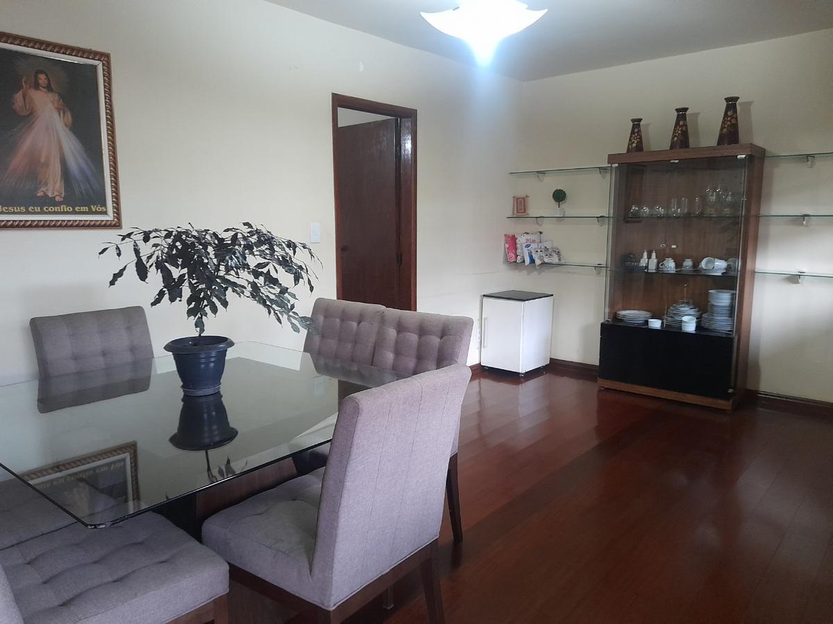 Casa, Santa Efigênia, 3 Quartos, 3 Vagas, 2 Suítes