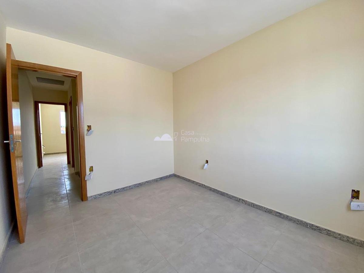 Casa, Jardim dos Comerciários, 2 Quartos, 3 Vagas