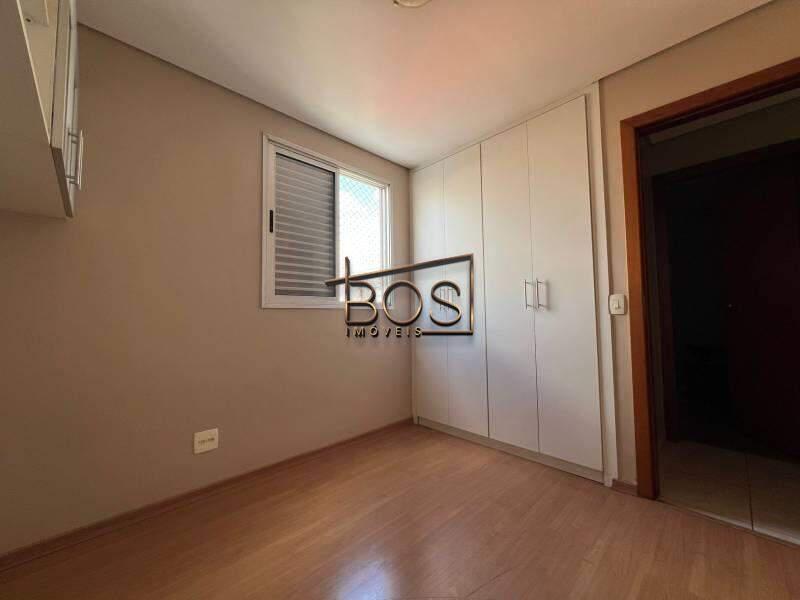 Apartamento, Floresta, 3 Quartos, 2 Vagas, 1 Suíte