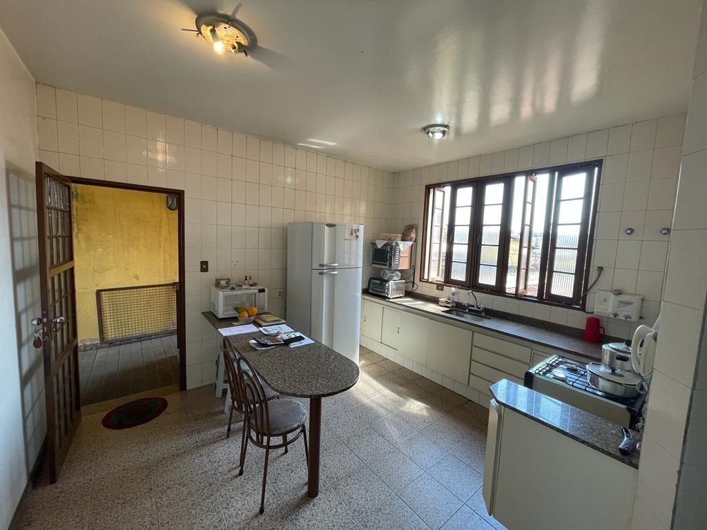 Casa, Jardim Balneário, 5 Quartos, 5 Vagas, 2 Suítes