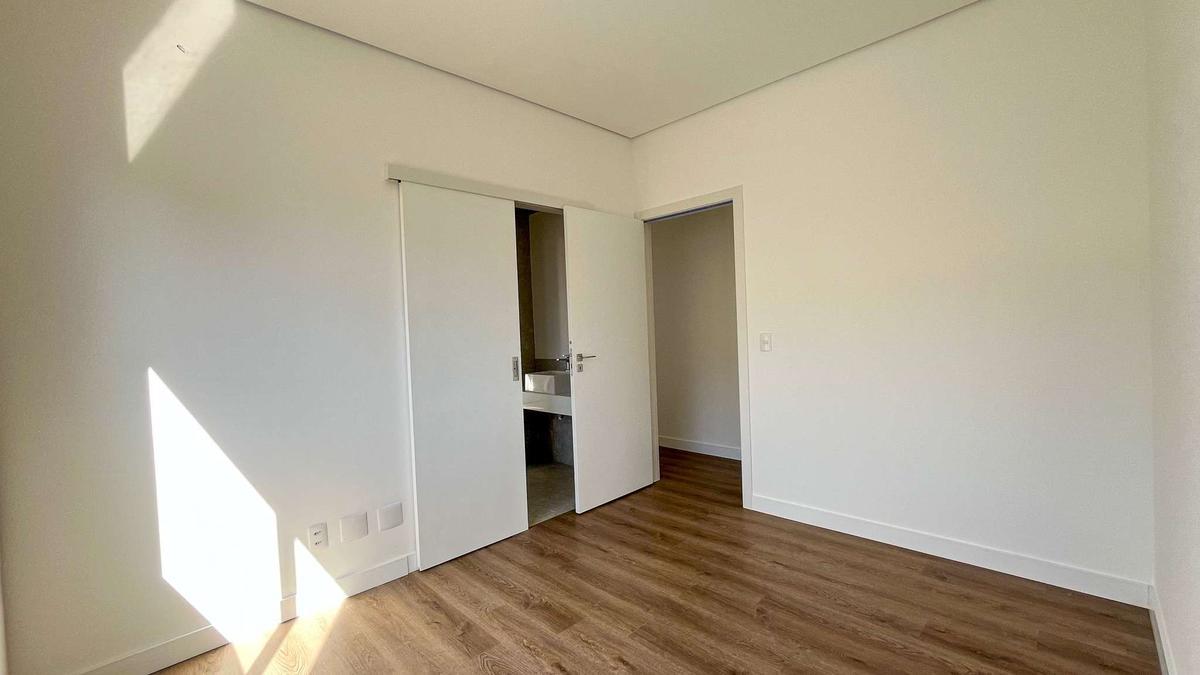 Cobertura, Cruzeiro, 4 Quartos, 4 Vagas, 2 Suítes