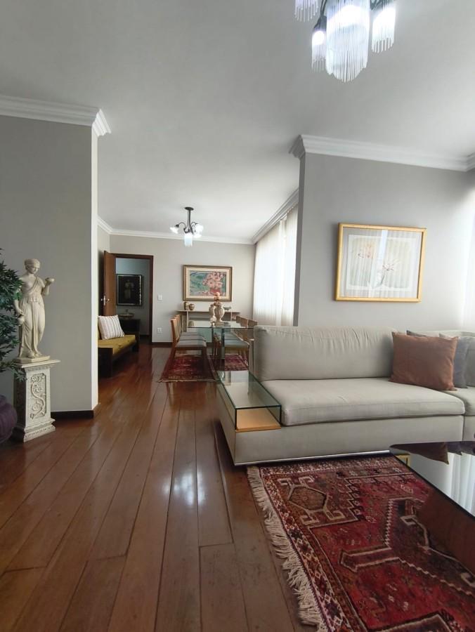 Apartamento, Vila Paris, 3 Quartos, 2 Vagas, 1 Suíte