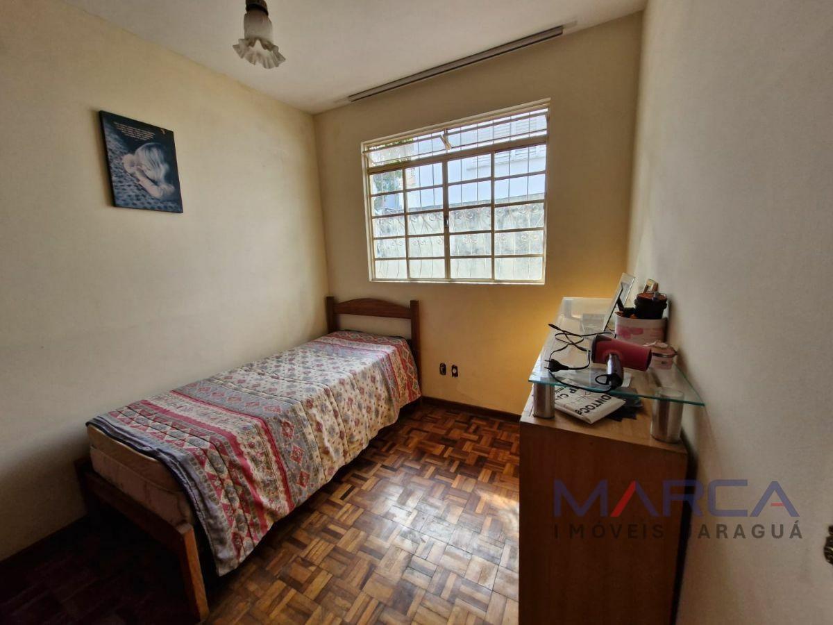 Casa, Dona Clara, 3 Quartos, 0 Vaga