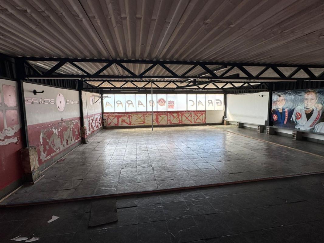 Andar, Colégio Batista, 0 Quarto, 0 Vaga
