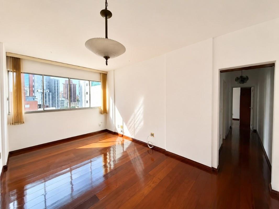 Apartamento, Savassi, 2 Quartos, 1 Vaga, 1 Suíte