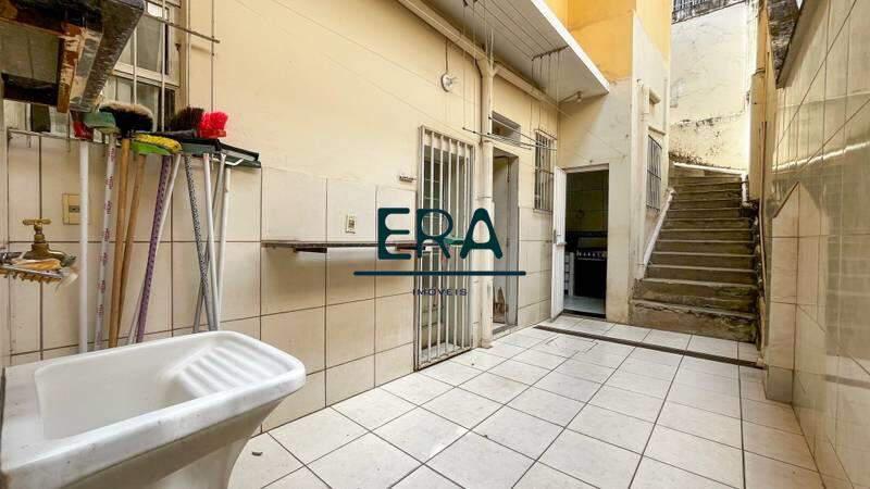 Casa, Serra, 4 Quartos, 2 Vagas, 2 Suítes