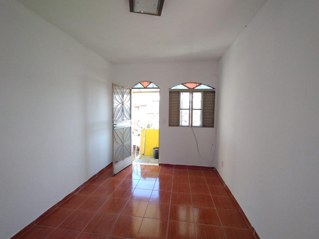 Casa, São Cristóvão, 2 Quartos, 0 Vaga