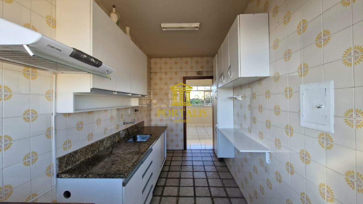 Apartamento, Sagrada Família, 2 Quartos, 1 Vaga