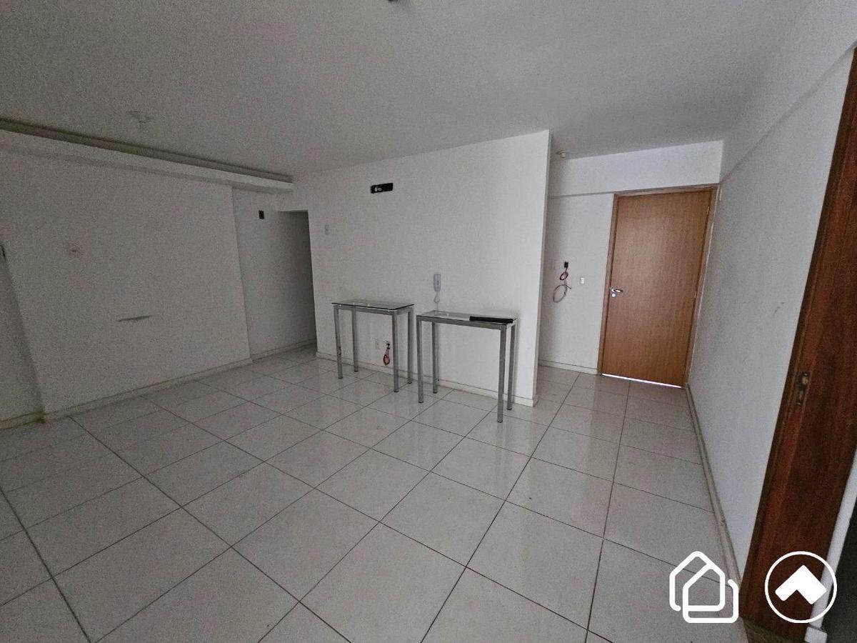 Sala, Barro Preto
