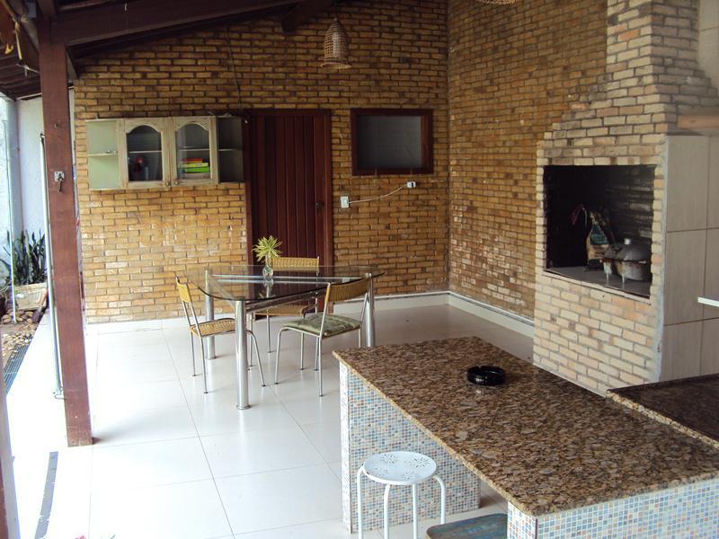 Casa, Planalto, 5 Quartos, 5 Vagas, 2 Suítes