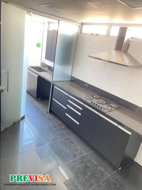 Apartamento, Sagrada Família, 3 Quartos, 3 Vagas, 1 Suíte