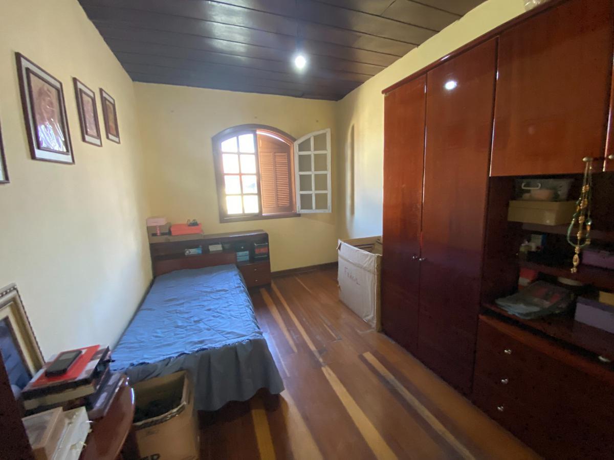 Casa, Vila Pérola, 4 Quartos, 5 Vagas, 1 Suíte
