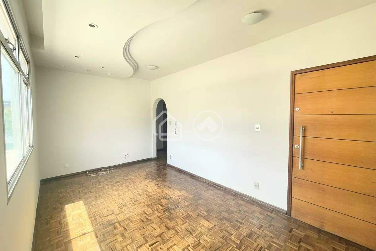 Apartamento, Padre Eustáquio, 2 Quartos, 1 Vaga